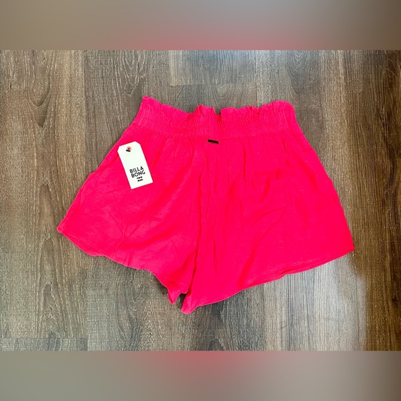 NWT Billabong shorts - Picture 2 of 2